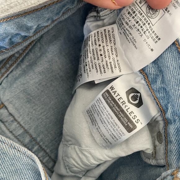 Levi's Jeans Women 27 Light Wash Ultra High Rise Loose Button Fly Casual Classic - Picture 4 of 10